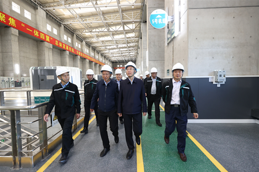 賡續(xù)精神血脈奮勇爭先</p><p>　　譜寫一體四翼吉林新篇